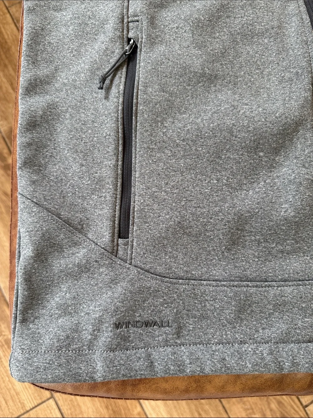 The North Face Men’s WindWall Full Zip Softshell Vest Sz Medium Light Grey Black
